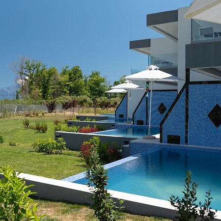 Elysium Villas Quartet Sarti Exteriör bild